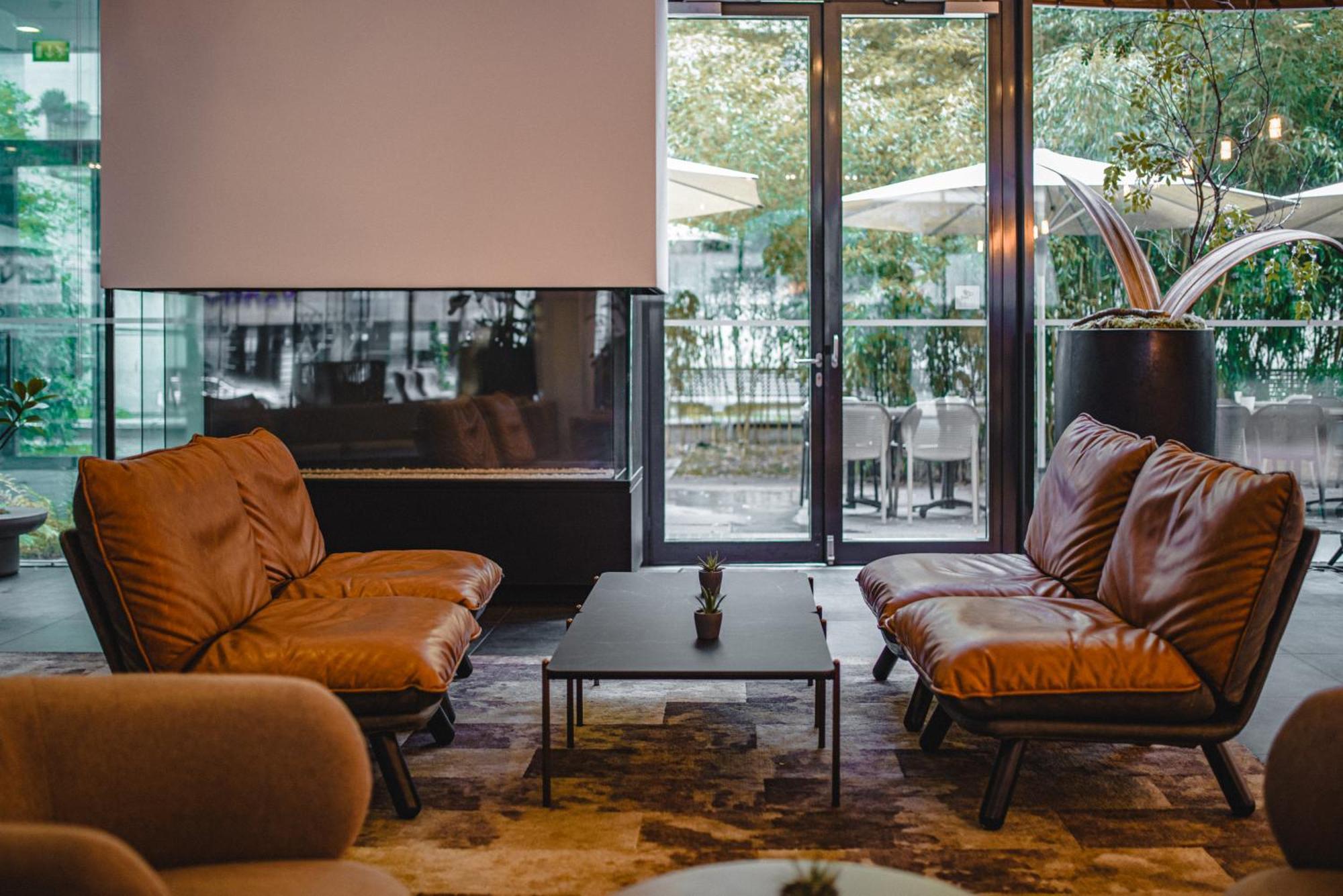 Orea Hotel Angelo Praha — Photos 1